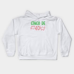 Cinco De Mayo cat meow Kids Hoodie